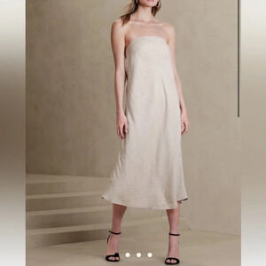 Banana Republic Linen-Blend Tube Maxi Dress
